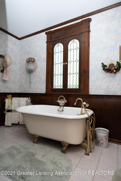725 E Ash St, Mason, MI 48854 photo 30