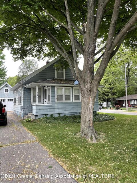 3121 Tecumseh Ave, Lansing, MI 48906 photo 2