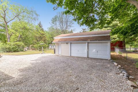 1404 Haslett Rd, Haslett, MI 48840 photo 24
