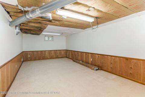 1404 Haslett Rd, Haslett, MI 48840 photo 21