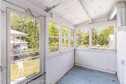 1404 Haslett Rd, Haslett, MI 48840 photo 12
