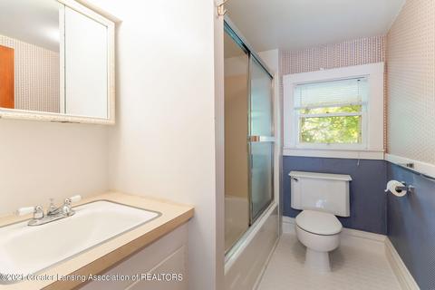 1404 Haslett Rd, Haslett, MI 48840 photo 20