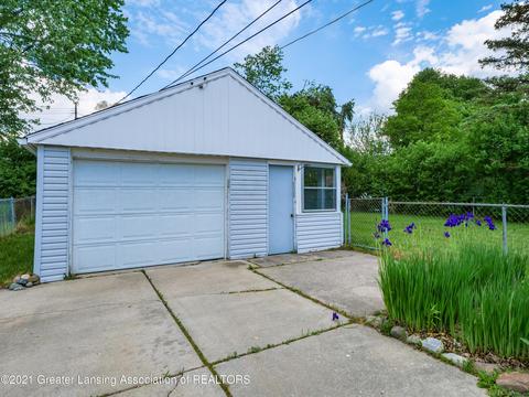 2816 Risley Dr, Lansing, MI 48917 photo 23