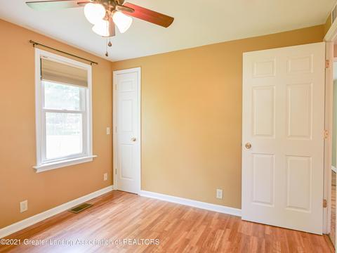 2816 Risley Dr, Lansing, MI 48917 photo 10