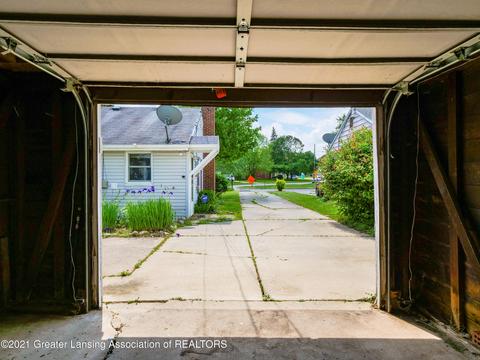 2816 Risley Dr, Lansing, MI 48917 photo 29