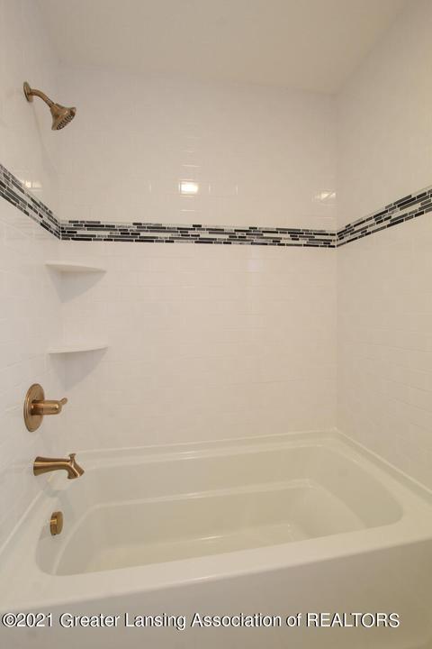 4185 Stillbrook Ln, Dewitt, MI 48820 photo 28