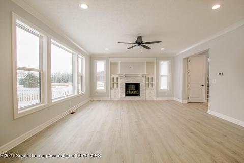 4185 Stillbrook Ln, Dewitt, MI 48820 photo 5