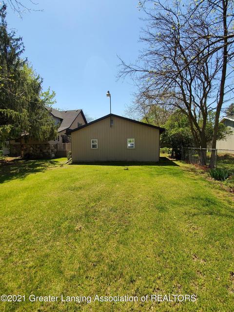 124 W Cook St, Maple Rapids, MI 48853 photo 10