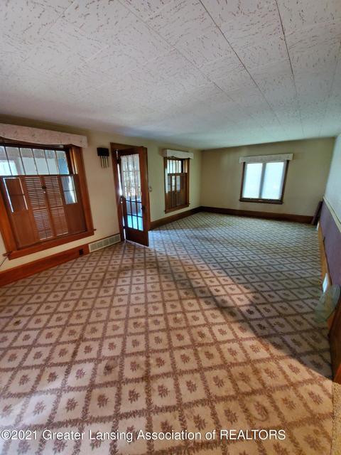 124 W Cook St, Maple Rapids, MI 48853 photo 16
