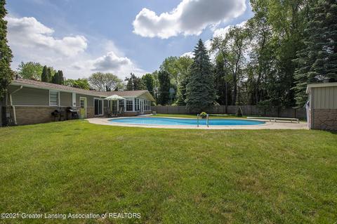 1035 Woodside Dr, Haslett, MI 48840 photo 33