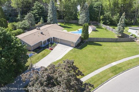 1035 Woodside Dr, Haslett, MI 48840 photo 47