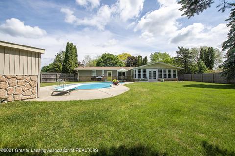 1035 Woodside Dr, Haslett, MI 48840 photo 36
