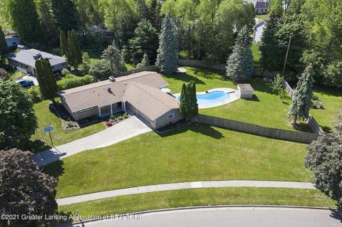 1035 Woodside Dr, Haslett, MI 48840 photo 43