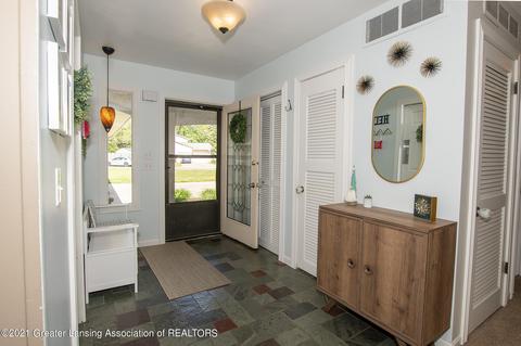 1035 Woodside Dr, Haslett, MI 48840 photo 22