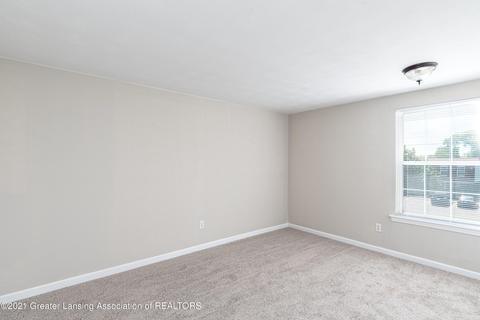 6311 Beechfield Dr, Lansing, MI 48911 photo 7