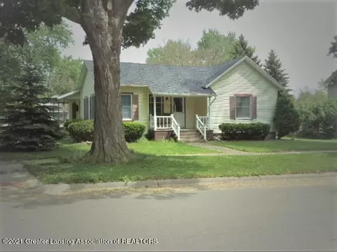 701 E Higham St, Saint Johns, MI 48879 photo 1