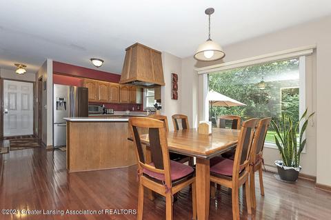 1963 Cimarron Dr, Okemos, MI 48864 photo 10