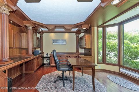 1963 Cimarron Dr, Okemos, MI 48864 photo 4
