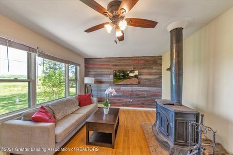 13227 Watson Rd, Bath, MI 48808 photo 6