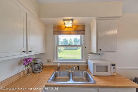 13227 Watson Rd, Bath, MI 48808 photo 10