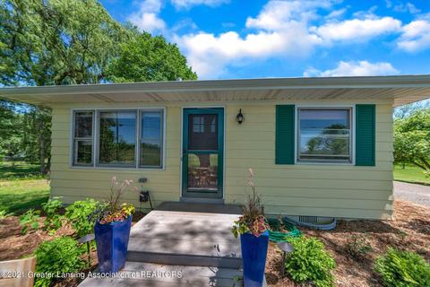 13227 Watson Rd, Bath, MI 48808 photo 4