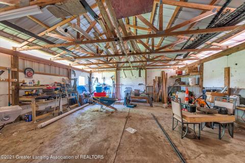 13227 Watson Rd, Bath, MI 48808 photo 29