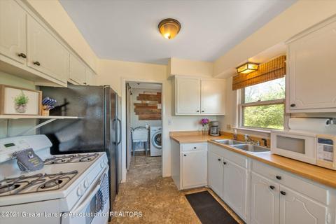 13227 Watson Rd, Bath, MI 48808 photo 9