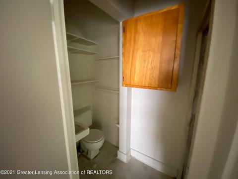 1131 E Malcolm X St, Lansing, MI 48912 photo 5