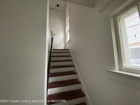 1131 E Malcolm X St, Lansing, MI 48912 photo 8