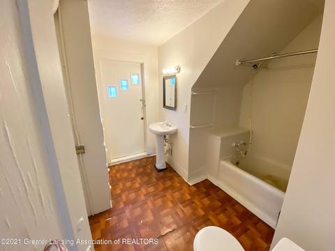 1131 E Malcolm X St, Lansing, MI 48912 photo 3