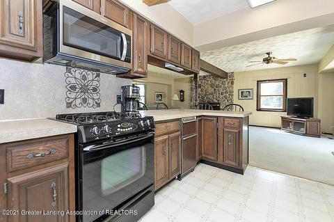2655 Rowley Rd, Williamston, MI 48895 photo 7
