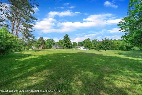 7534 Howe Rd, Bath, MI 48808 photo 37
