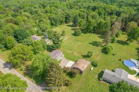7534 Howe Rd, Bath, MI 48808 photo 47