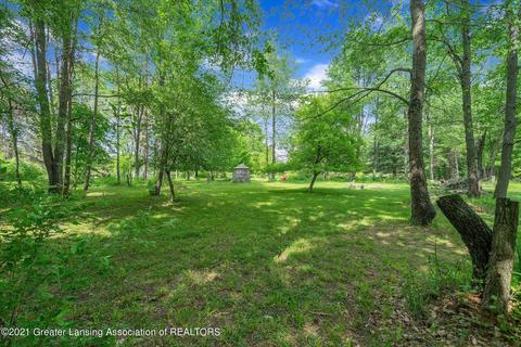 7534 Howe Rd, Bath, MI 48808 photo 38