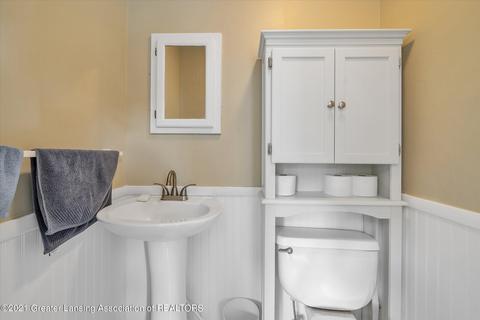 7534 Howe Rd, Bath, MI 48808 photo 20