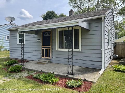 3024 Sheffer Ave, Lansing, MI 48906 photo 2