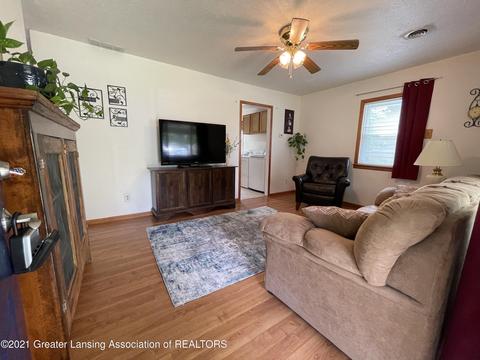 3024 Sheffer Ave, Lansing, MI 48906 photo 5