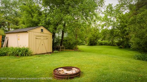 403 E Columbia St, Mason, MI 48854 photo 18