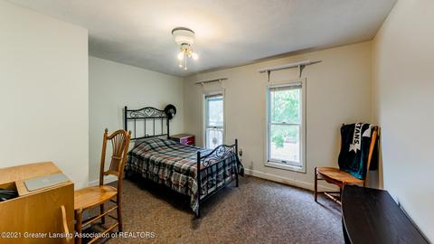 403 E Columbia St, Mason, MI 48854 photo 14