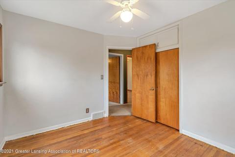 2131 Dillingham Ave, Lansing, MI 48906 photo 25