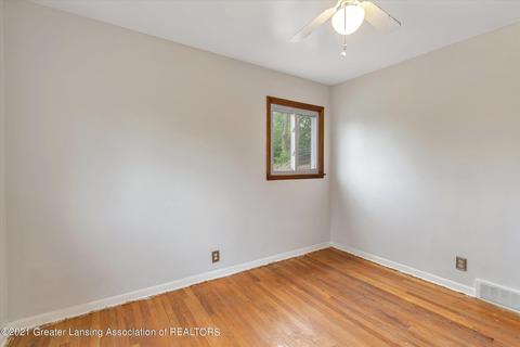 2131 Dillingham Ave, Lansing, MI 48906 photo 26