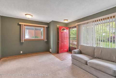 2131 Dillingham Ave, Lansing, MI 48906 photo 6