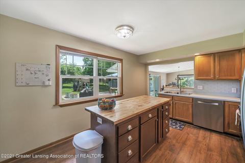 12945 Rambler Rd, Dewitt, MI 48820 photo 13