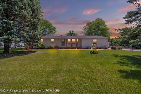 12945 Rambler Rd, Dewitt, MI 48820 photo 1