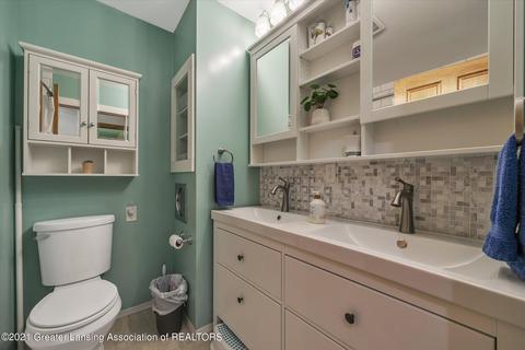 12945 Rambler Rd, Dewitt, MI 48820 photo 24