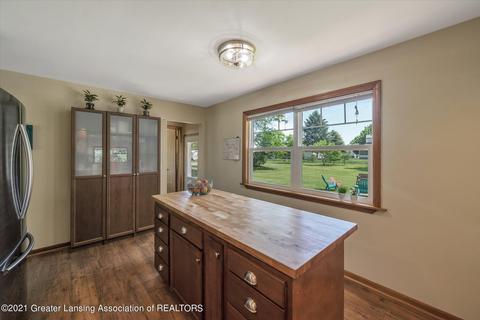 12945 Rambler Rd, Dewitt, MI 48820 photo 11