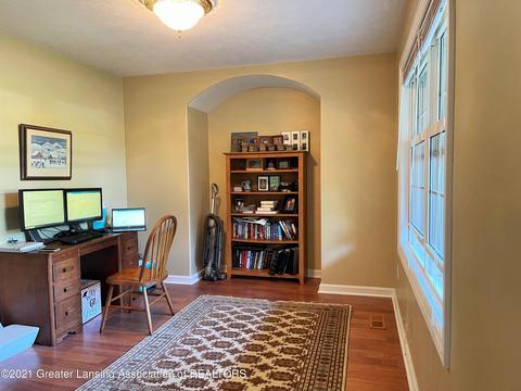711 Pine Ridge Dr, Dewitt, MI 48820 photo 8