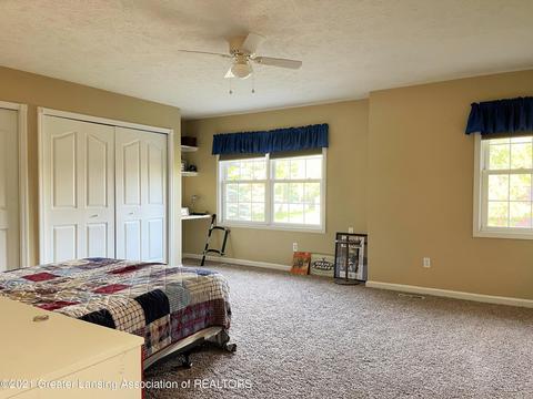 711 Pine Ridge Dr, Dewitt, MI 48820 photo 24