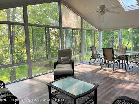 711 Pine Ridge Dr, Dewitt, MI 48820 photo 16