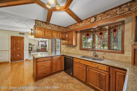 11232 W Second St, Fowler, MI 48835 photo 15